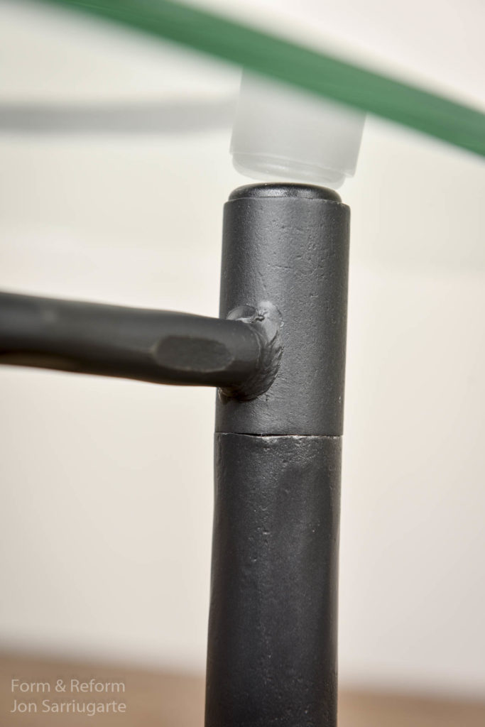 Pan Coffee table T1093 16"