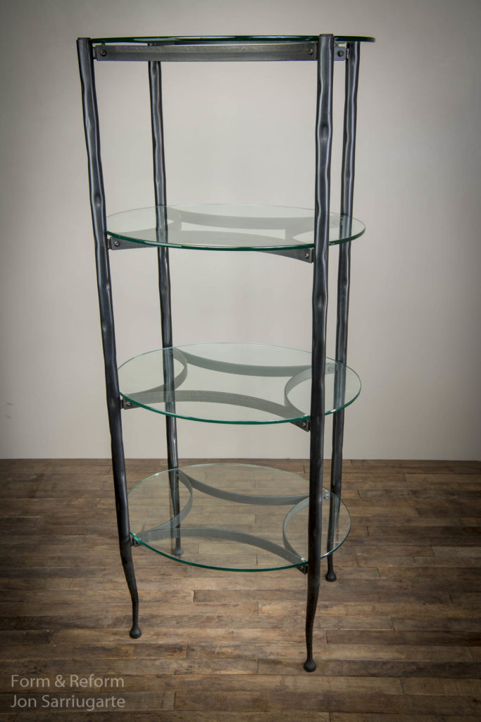 Oval Pan Shelf SH422