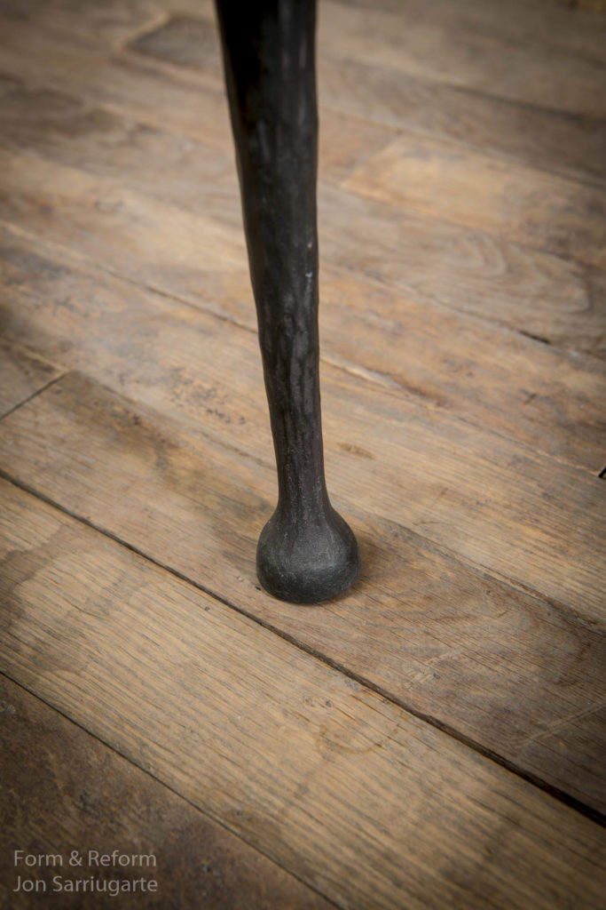 Oval Pan Shelf SH422