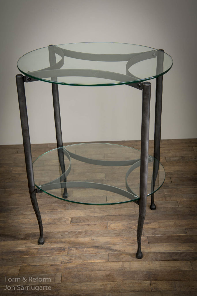 Oval Pan Stand SH427