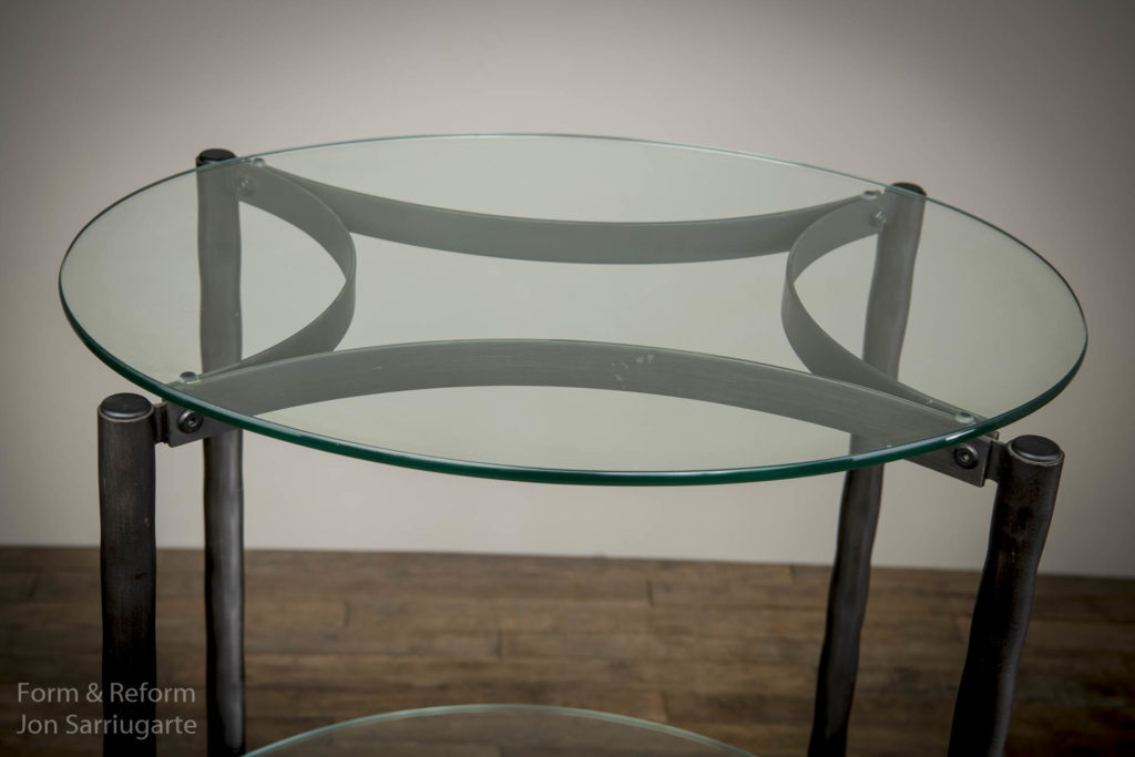 Oval Pan Stand SH427