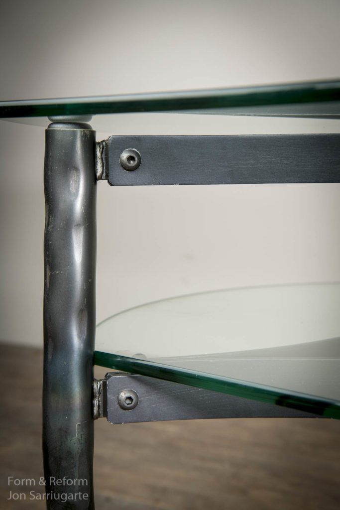 Pan Magazine Table SH415